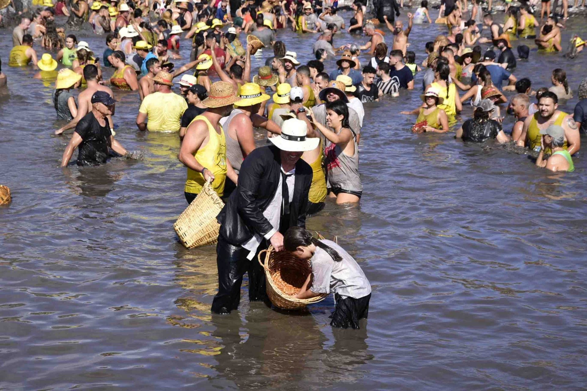 8.000 personas cumplen con El Charco