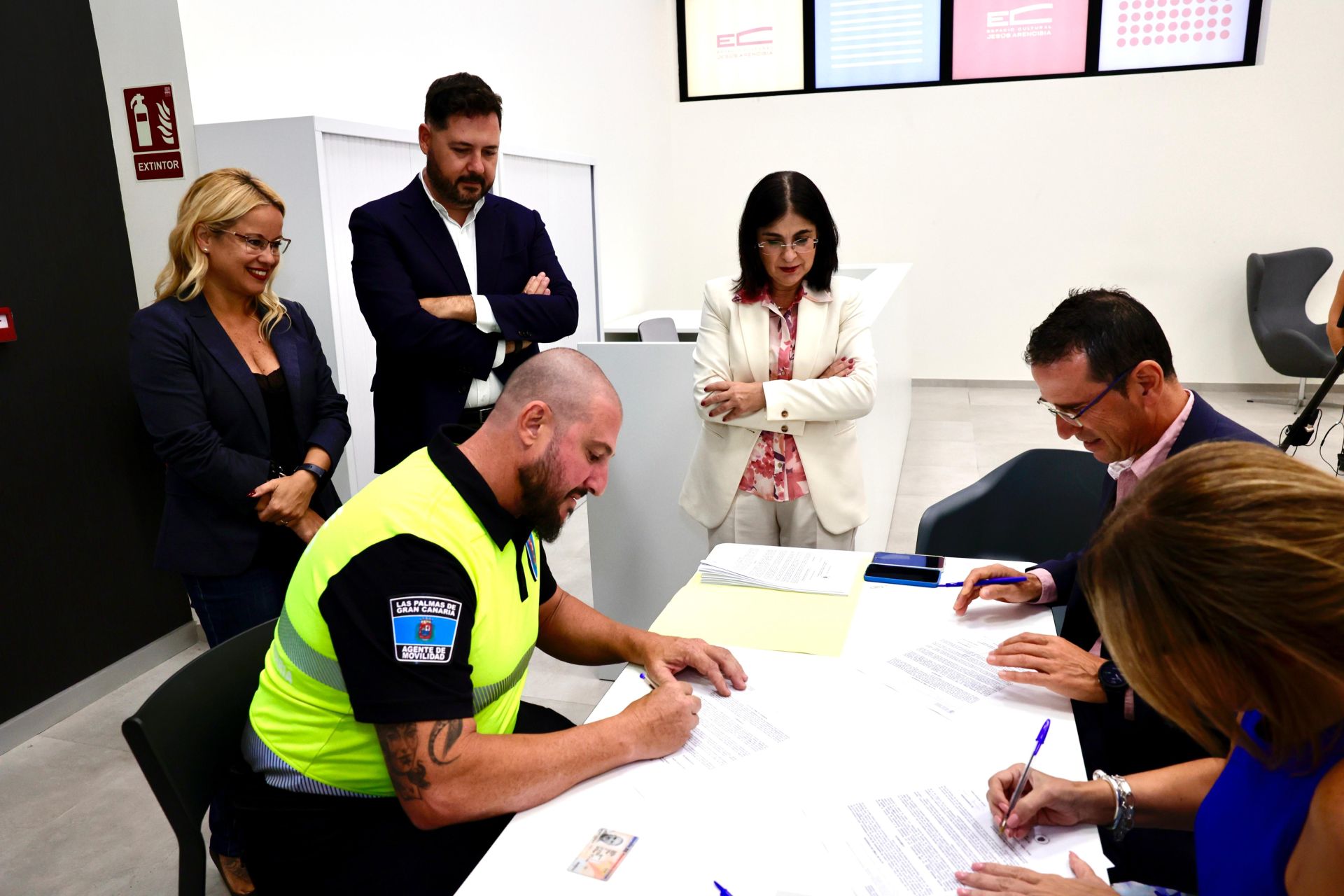 La alcaldesa presenta el acto de nombramiento de los 40 nuevos agentes de movilidad