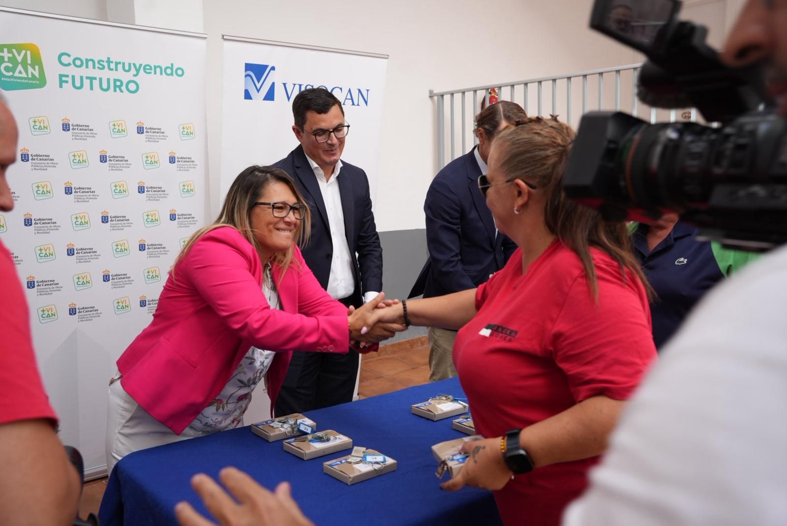 El Gobierno de Canarias entrega un nuevo lote de viviendas en Ingenio