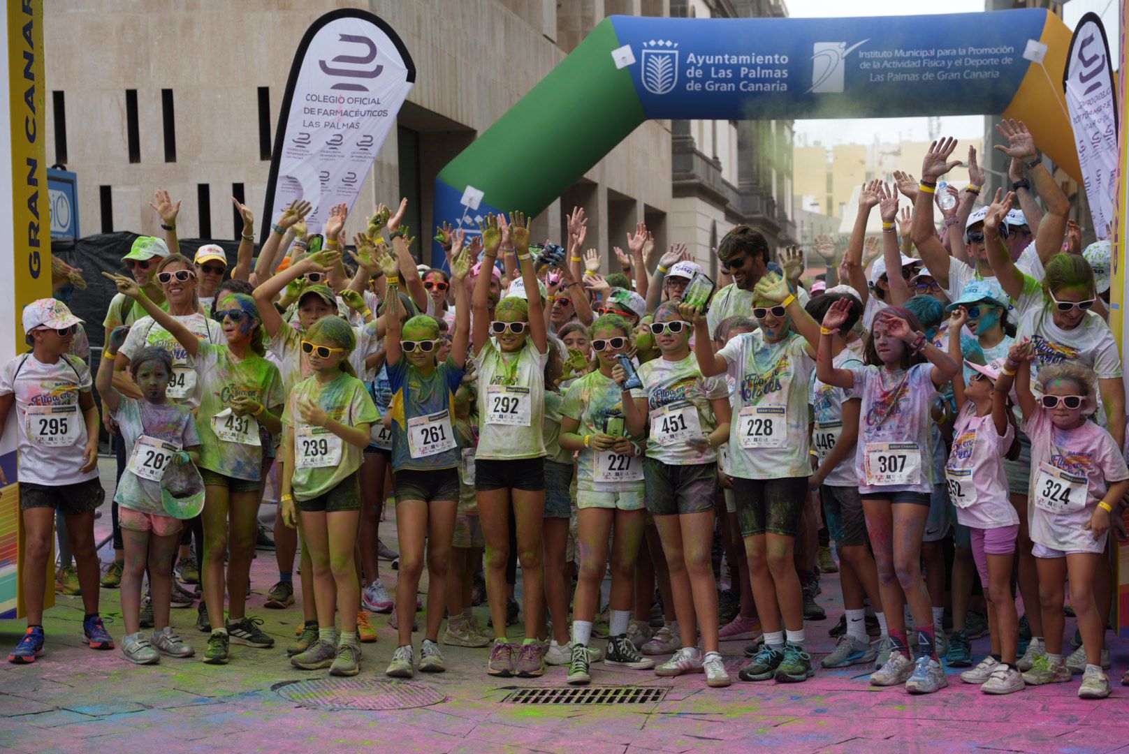 Un arcoíris de solidaridad en la Rainbow Familia Gran Canaria