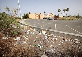 Imagen del estado actual de la ladera colindante al CEIP Ciudad del Campo.