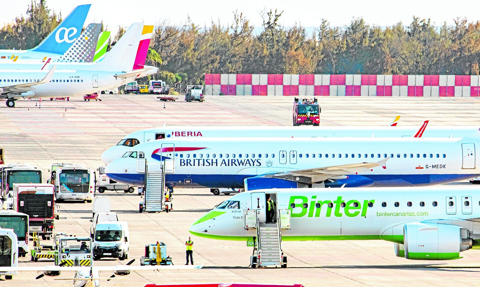Imagen de aviones en el aeropuerto de Gran Canaria.