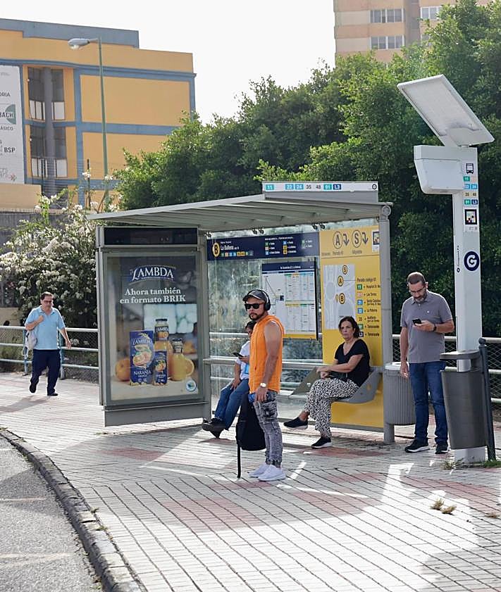 Imagen secundaria 2 - Presentación de la nueva señalización de los intercambiadores modales de transporte público.
