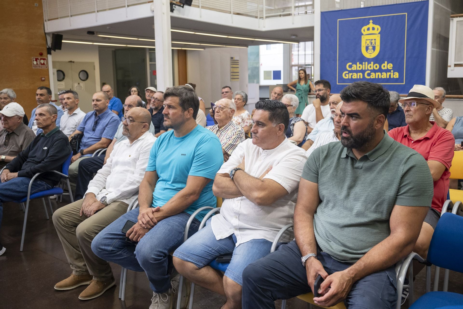 El Cabildo de Gran Canaria se vuelca con el libro &#039;Desde el terrero con memoria y dignidad&#039; sobre el legado del Pollo de La Barranquera I