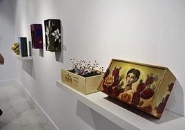 Una de las cajas expuestas en la Casa África.