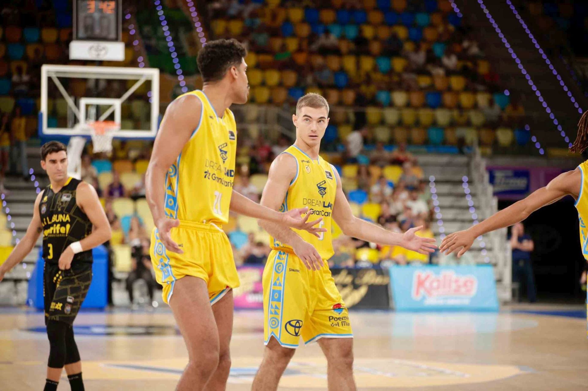 El Dreamland Gran Canaria se estrena esta temporada ante su afición en la Copa Canaria
