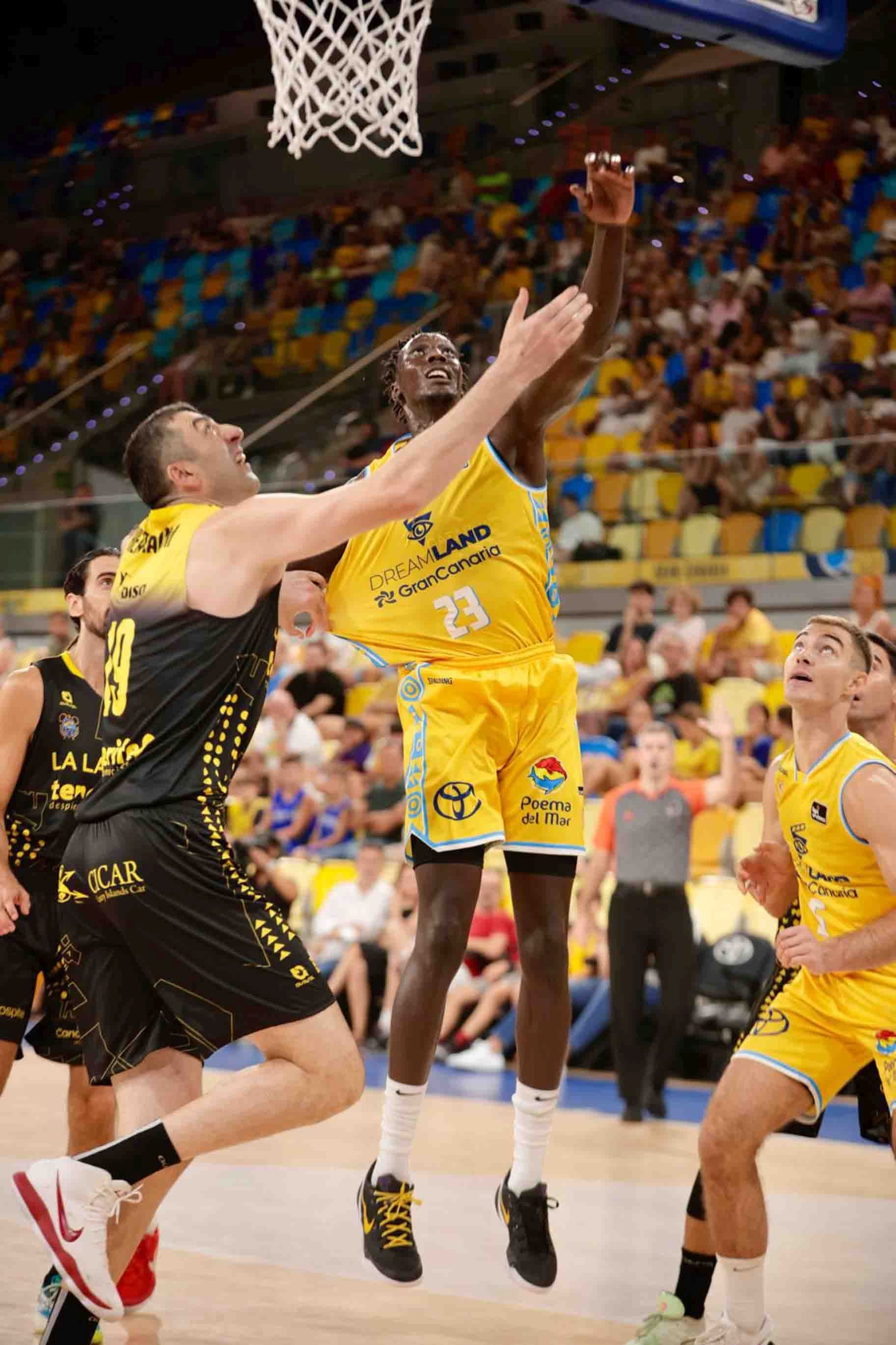 El Dreamland Gran Canaria se estrena esta temporada ante su afición en la Copa Canaria