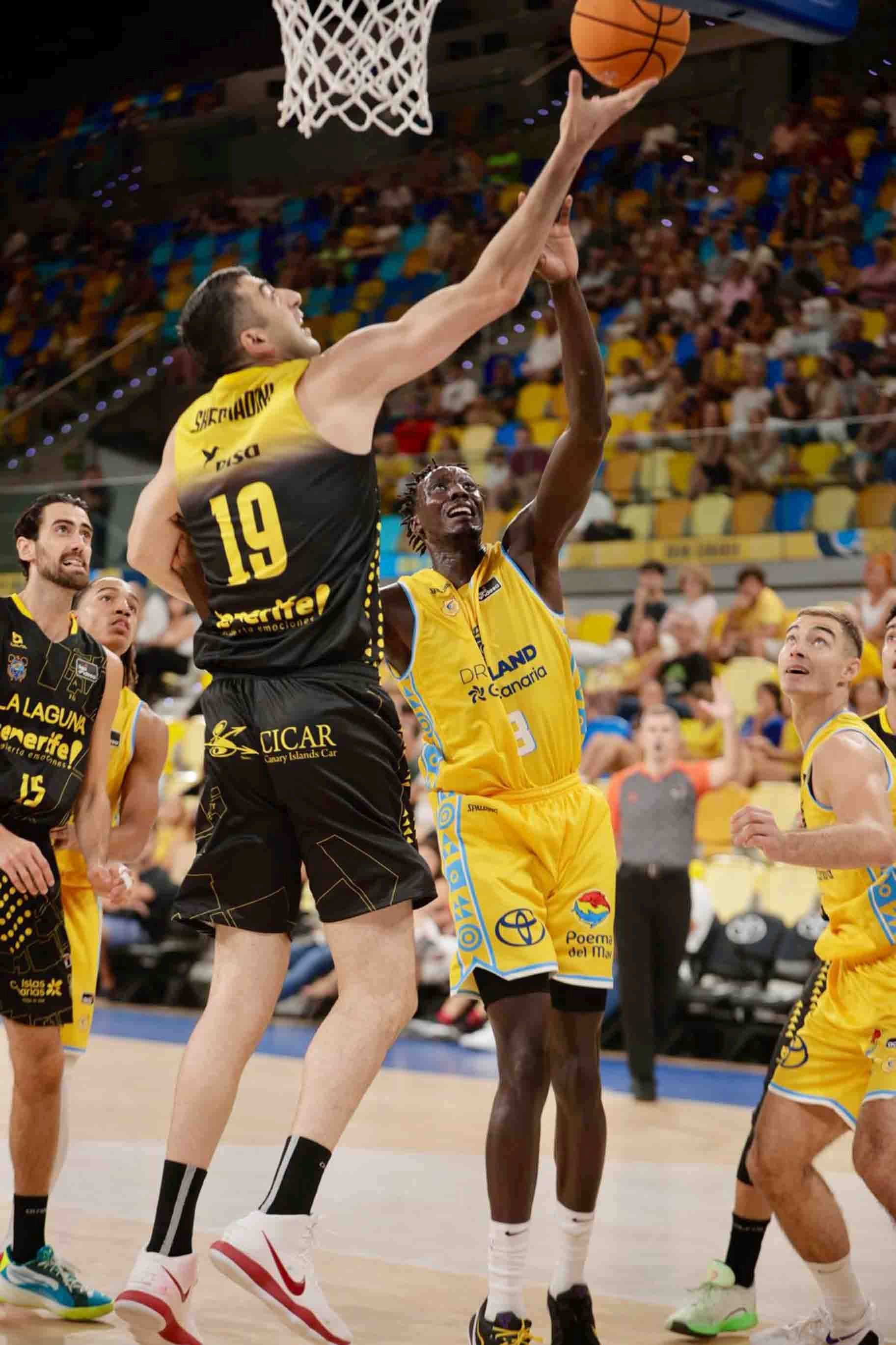 El Dreamland Gran Canaria se estrena esta temporada ante su afición en la Copa Canaria