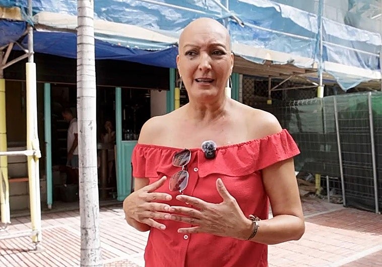 Laly Rodríguez en el local que acoge la vermutería Valentina.