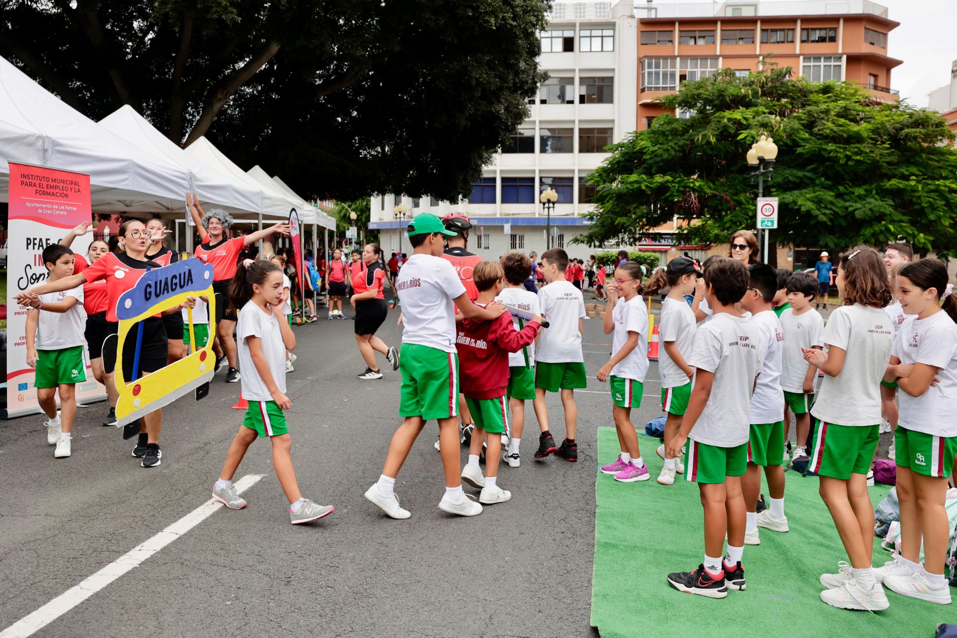 Nueva zona peatonal en el espacio urbano de Arenales