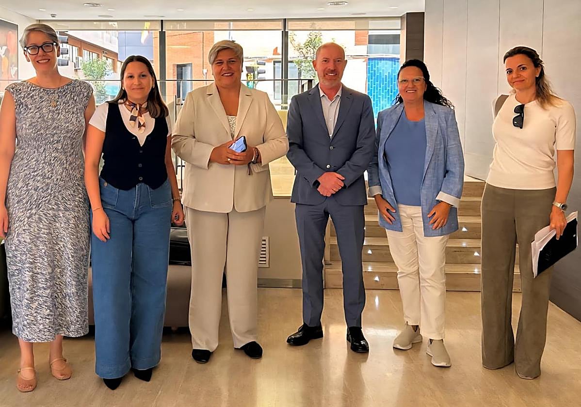 Canarias muestra en Castellón cómo la inteligencia artificial impulsa la evaluación de la transparencia