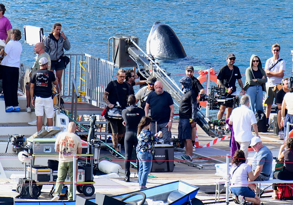 John Travolta, en el rodaje de 'Mareas Negras' en Sardina del Norte (Gáldar).