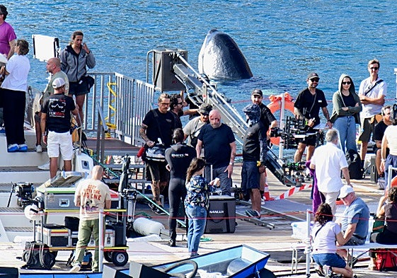 John Travolta, en el rodaje de 'Mareas Negras' en Sardina del Norte (Gáldar).