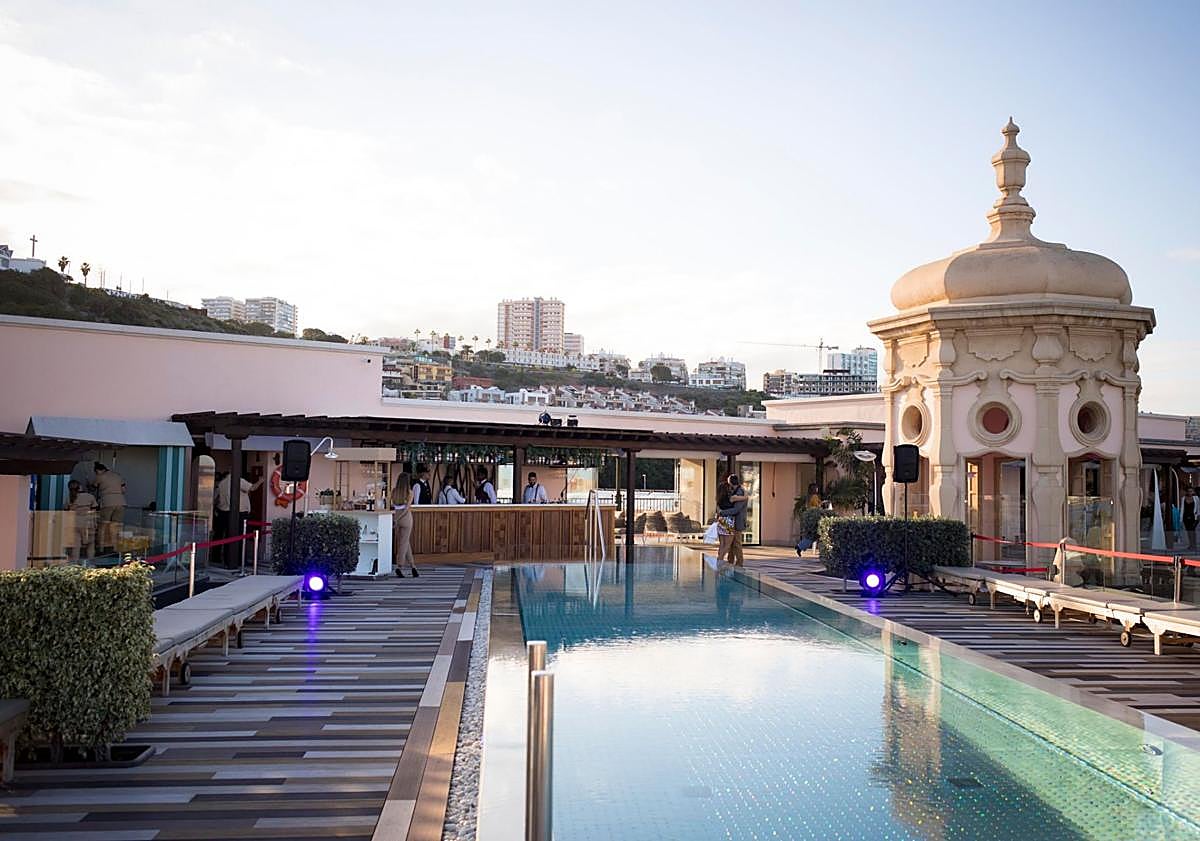 Imagen principal - Alis Rooftop, Blue Marlin y Café del Mar