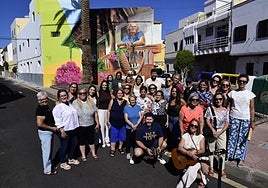 Asistentes a la presentación del muro de Agüimes
