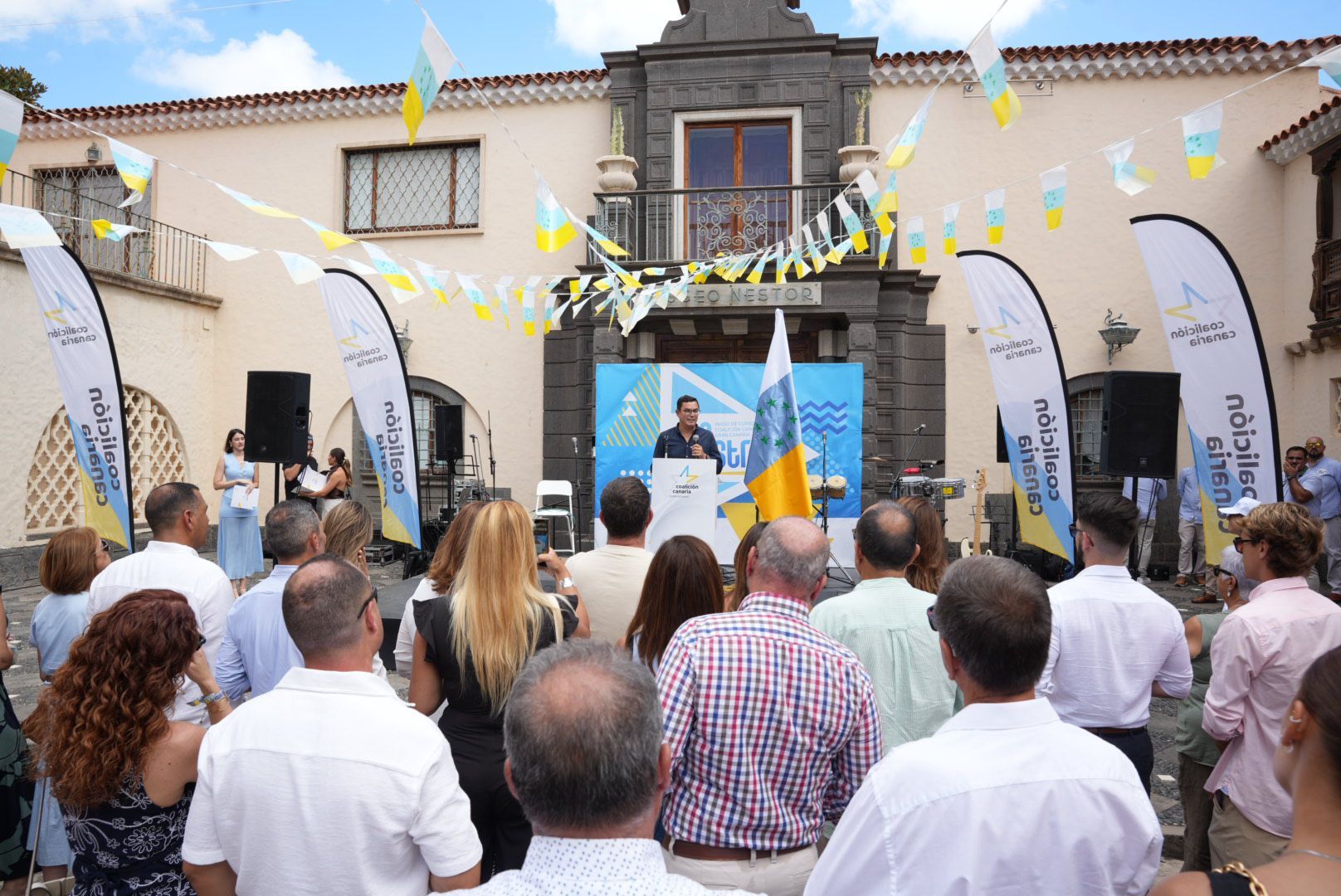 CC inicia el curso político en el Bodegón del Pueblo Canario, en imágenes