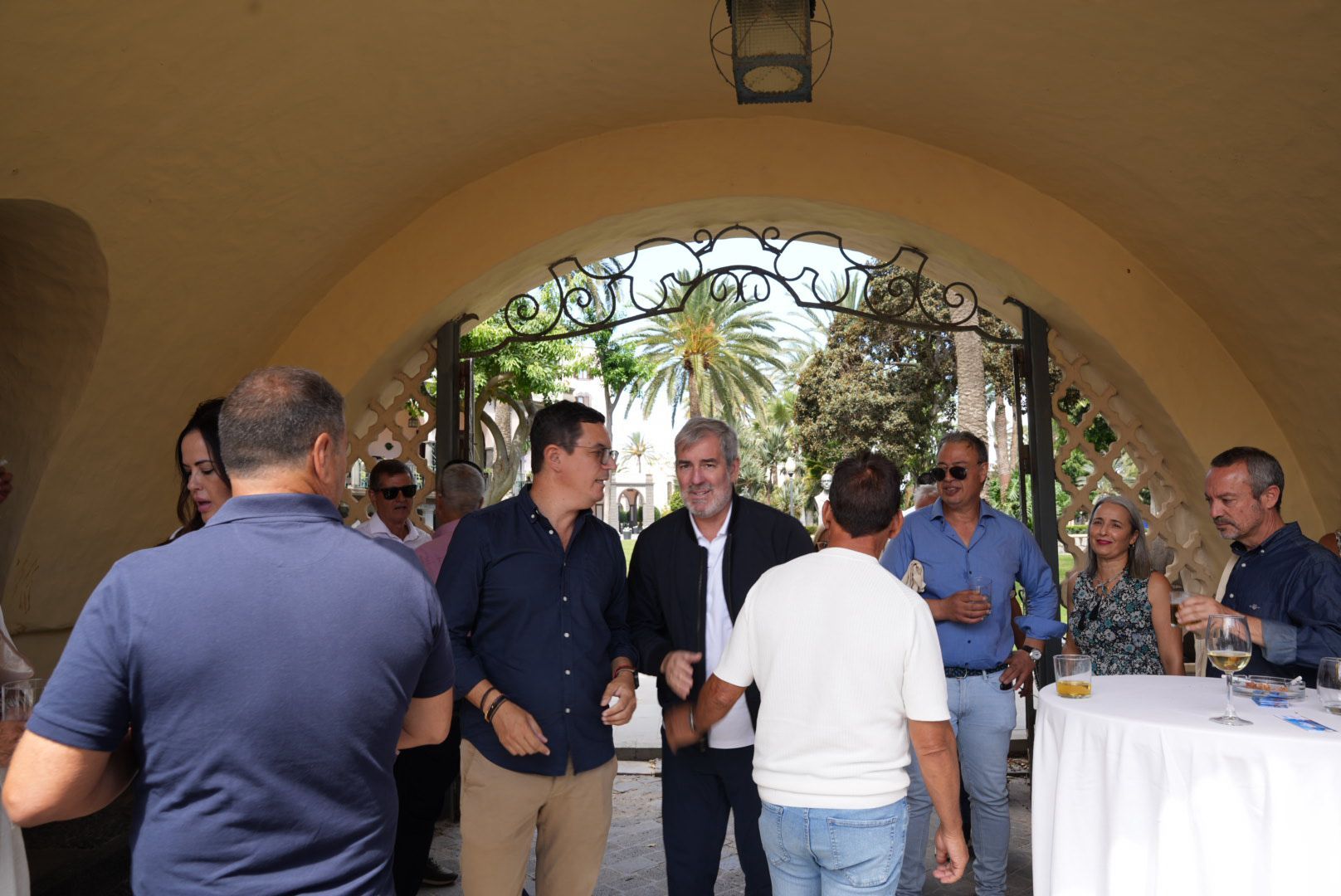 CC inicia el curso político en el Bodegón del Pueblo Canario, en imágenes