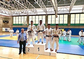 Podio de una de las categorías del Campeonato Insular de judo.
