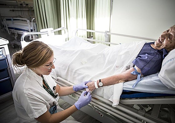 Los mayores de Canarias con menos nivel educativo tienen más probabilidad de sufrir problemas de salud