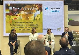 Encuentro sobre oportunidades de la FP en el sector primario canario organizado por CaixaBank en la feria Fruit Attraction.