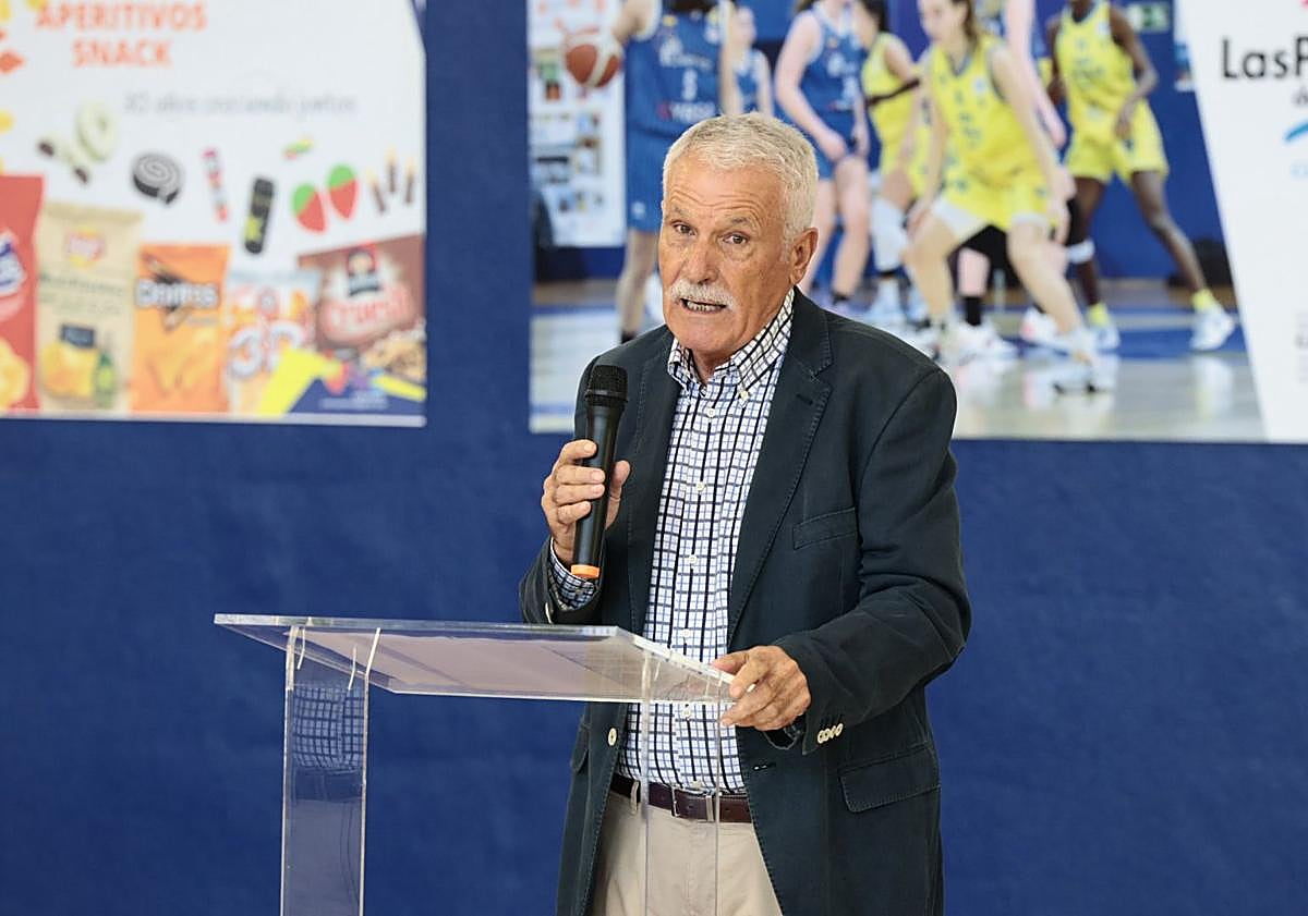 Imagen principal - El Spar Gran Canaria alza el telón en una temporada histórica con doble versión