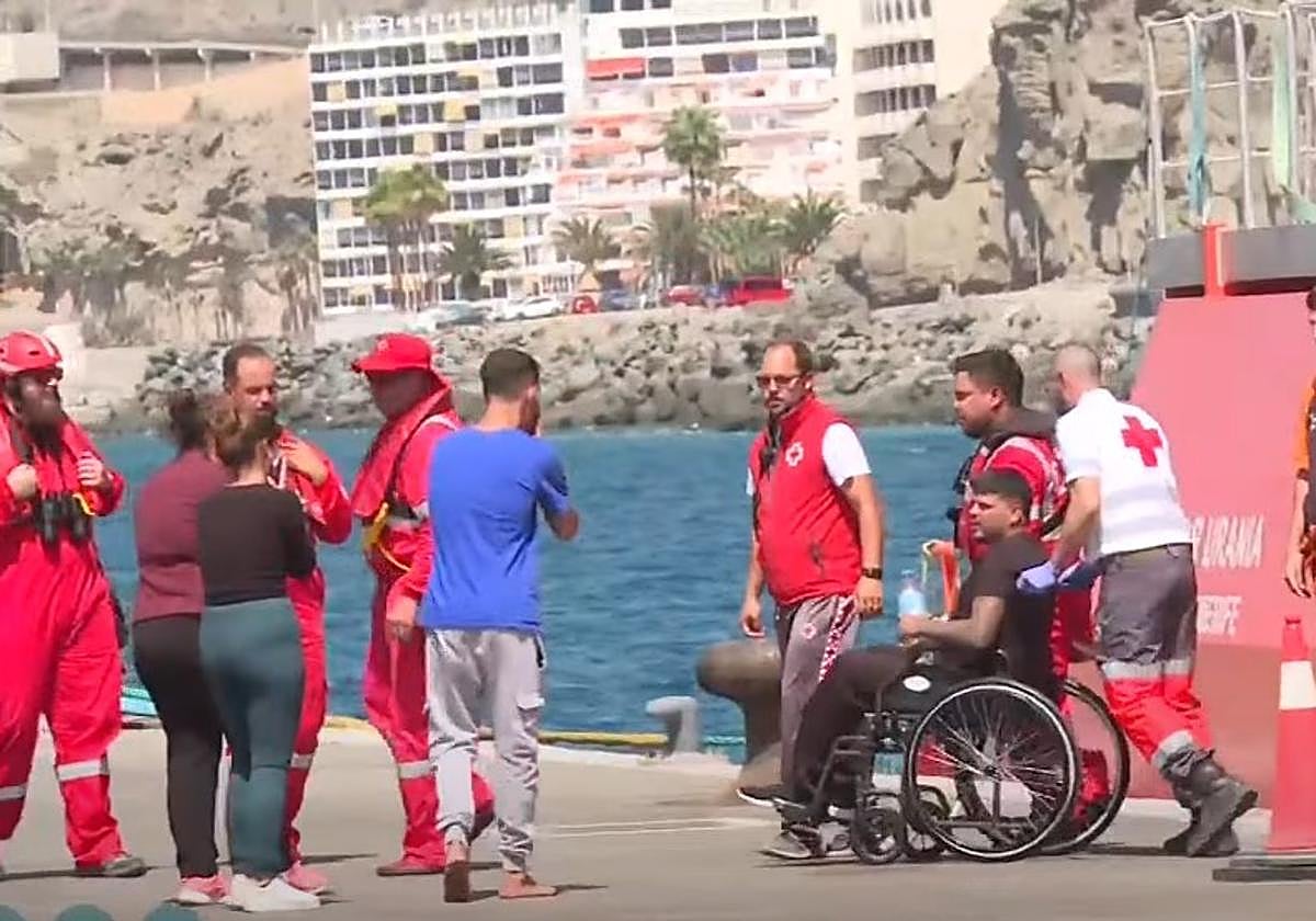 Imagen de Lionel Ramírez tras ser rescatado.