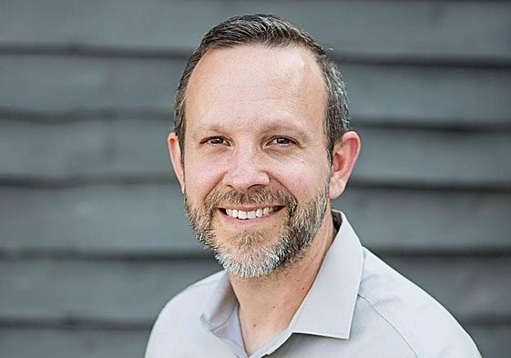 Oliver Rivero-Arias se convierte en el primer canario catedrático de la Universidad de Oxford.