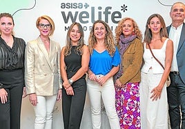 De izquierda a derecha: María, Oriana Severino, Cristina Ruano, Yenni Rivero, María Betnaza, y Agustín Viera