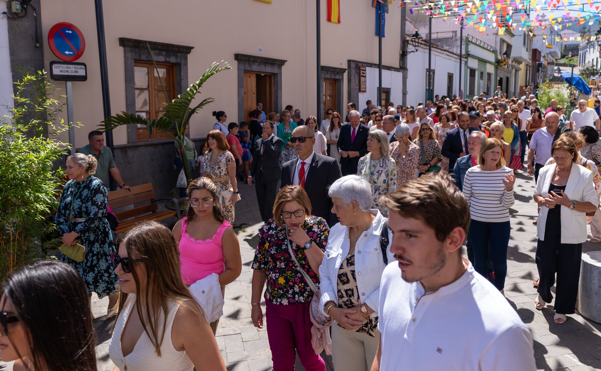 Valleseco celebra su Día Grande con sabor asturiano y solidaridad