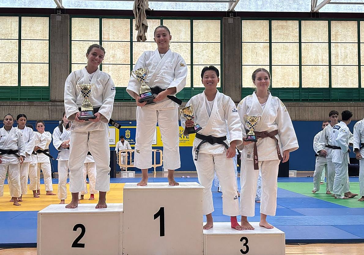 Imagen de uno de los podios que se celebraron en el Campeonato de Canarias de judo.