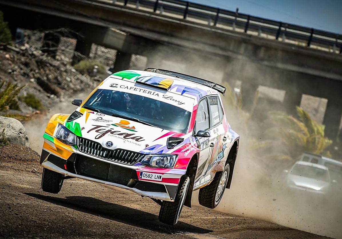 Juan Carlos Quintana y Jonathan Hernández (Skoda Fabia R5) fueron los más rápidos en Santa Lucía.