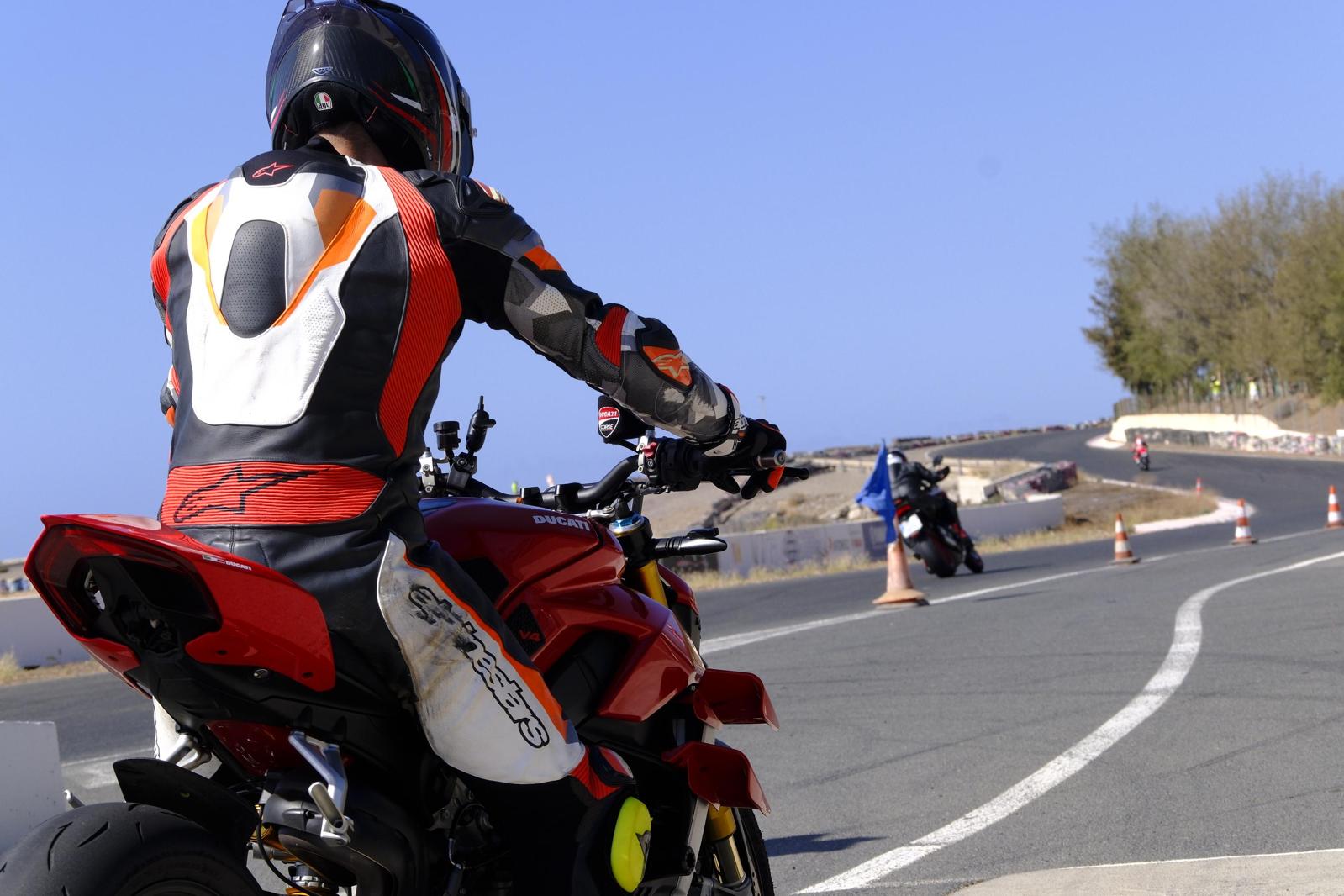 Una gran fiesta a lomos de las dos ruedas