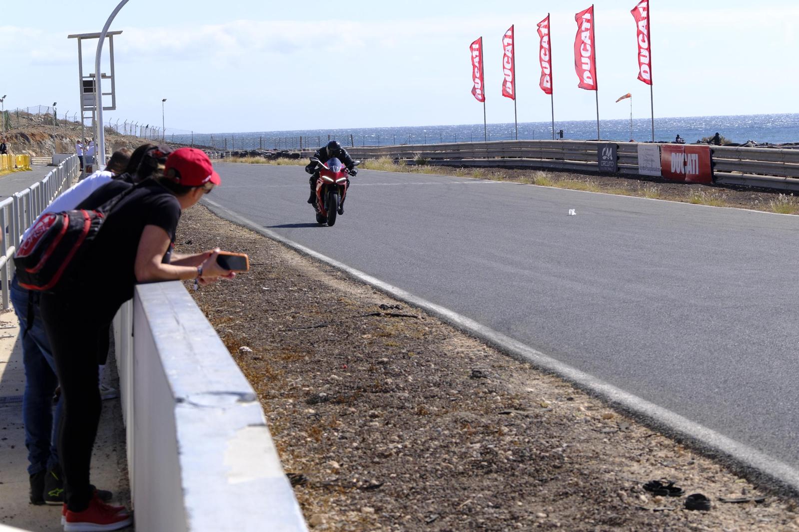 Una gran fiesta a lomos de las dos ruedas