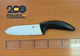 Imagen del cuchillo empleado en el robo.