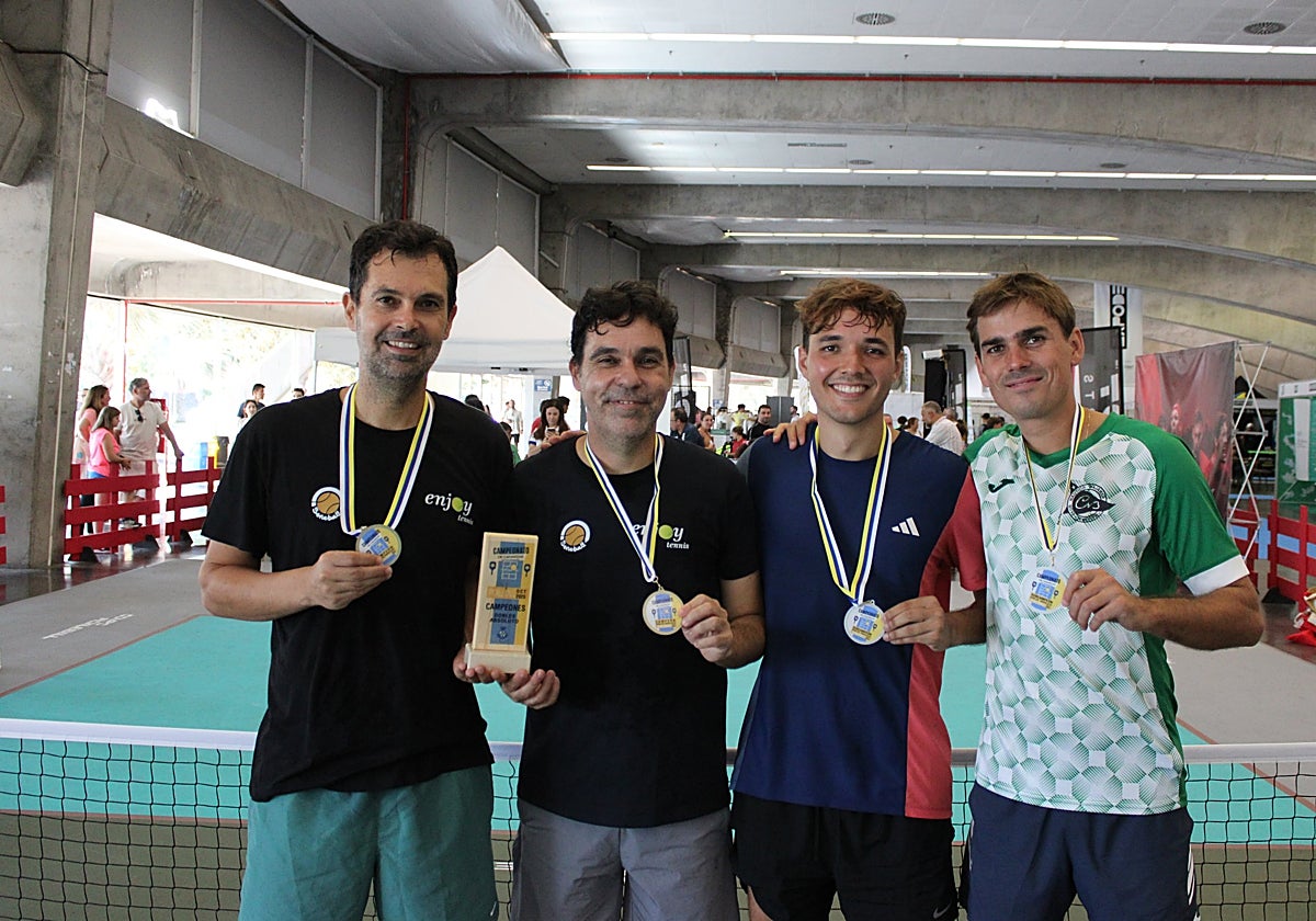 El pickleball tiene sus ases en Canarias
