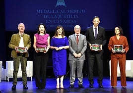 El Gobierno de Canarias entrega las medallas al Mérito de la Justicia