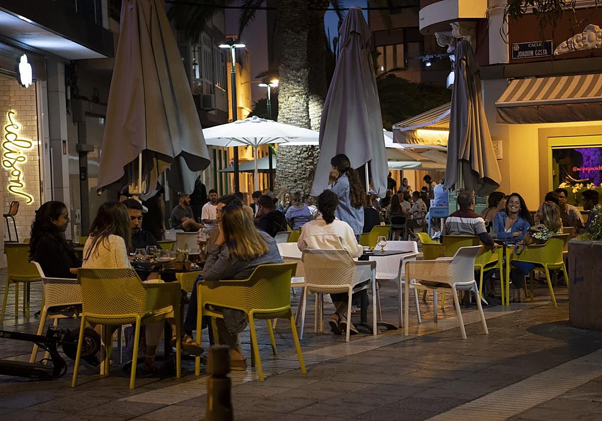 Terrazas en el entorno de Joaquín Costa.