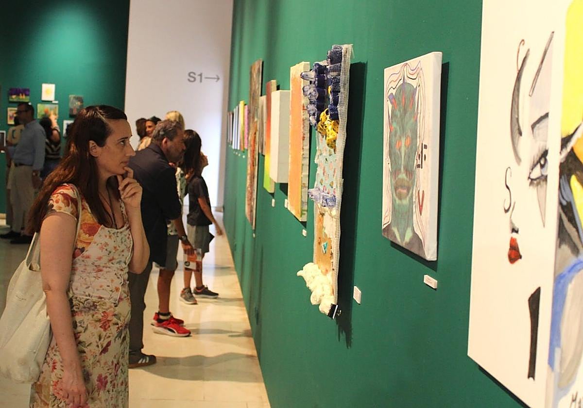 Imagen principal - El Museo Castillo de Mata acoge la quinta edición de la exposición &#039;Arte y Salud Mental&#039;