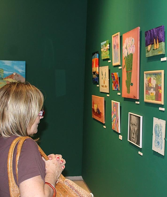 Imagen secundaria 2 - El Museo Castillo de Mata acoge la quinta edición de la exposición &#039;Arte y Salud Mental&#039;