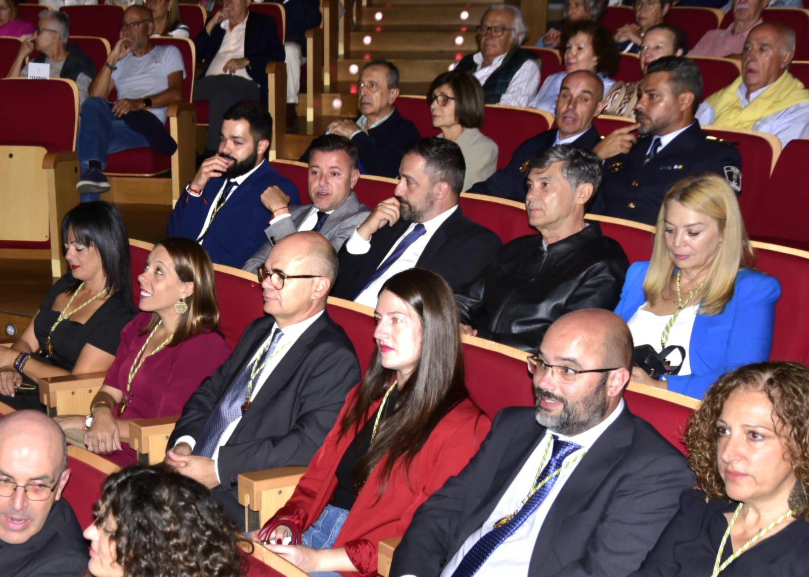 El Ayuntamiento de Teror entregó los Honores y Distinciones del Pino 2025