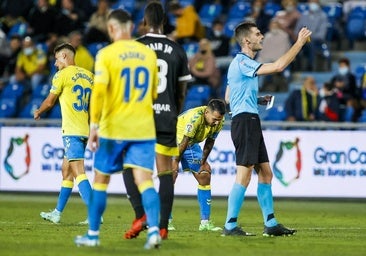 La UD Las Palmas, contra todos en Granada