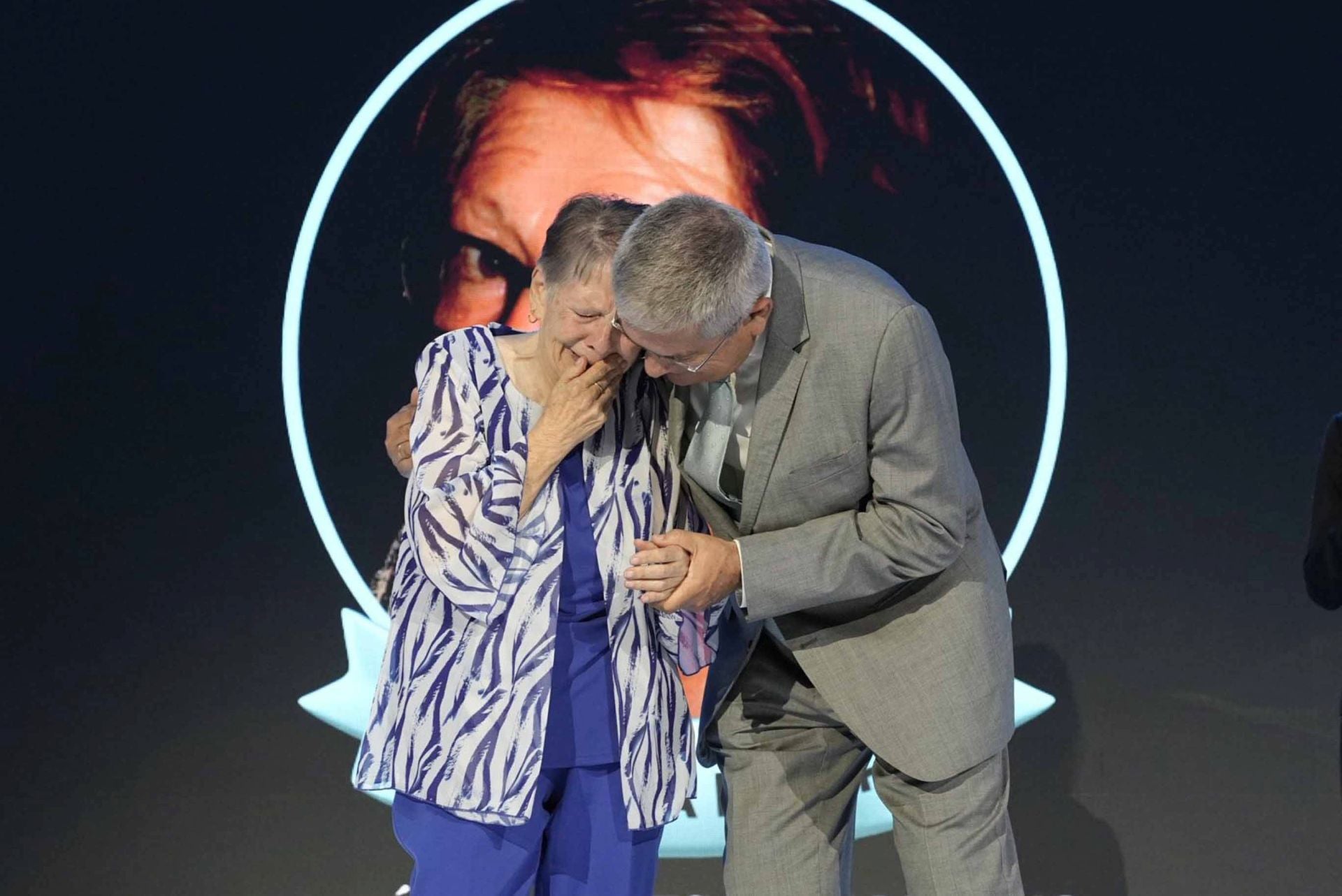 San Bartolomé rinde homenaje a once vecinos que han dejado huella en el municipio