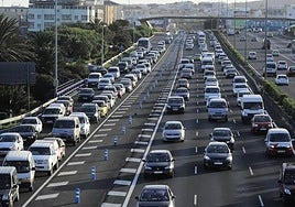 Vehículo en la GC-1, sentido sur.