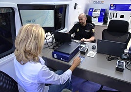 Demostración de cómo funcionan los nuevos vehículos incoporados por la Policía Nacional.