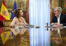 Clavijo y Montero durante la reunión mantenida este martes.