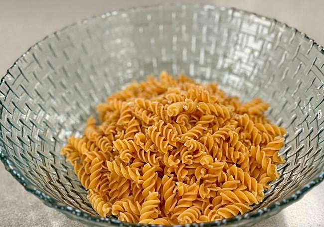 Atemperamos la pasta de lenteja roja La Isleña