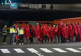 Migrates llegados en un cayuco esta semana a Canarias.
