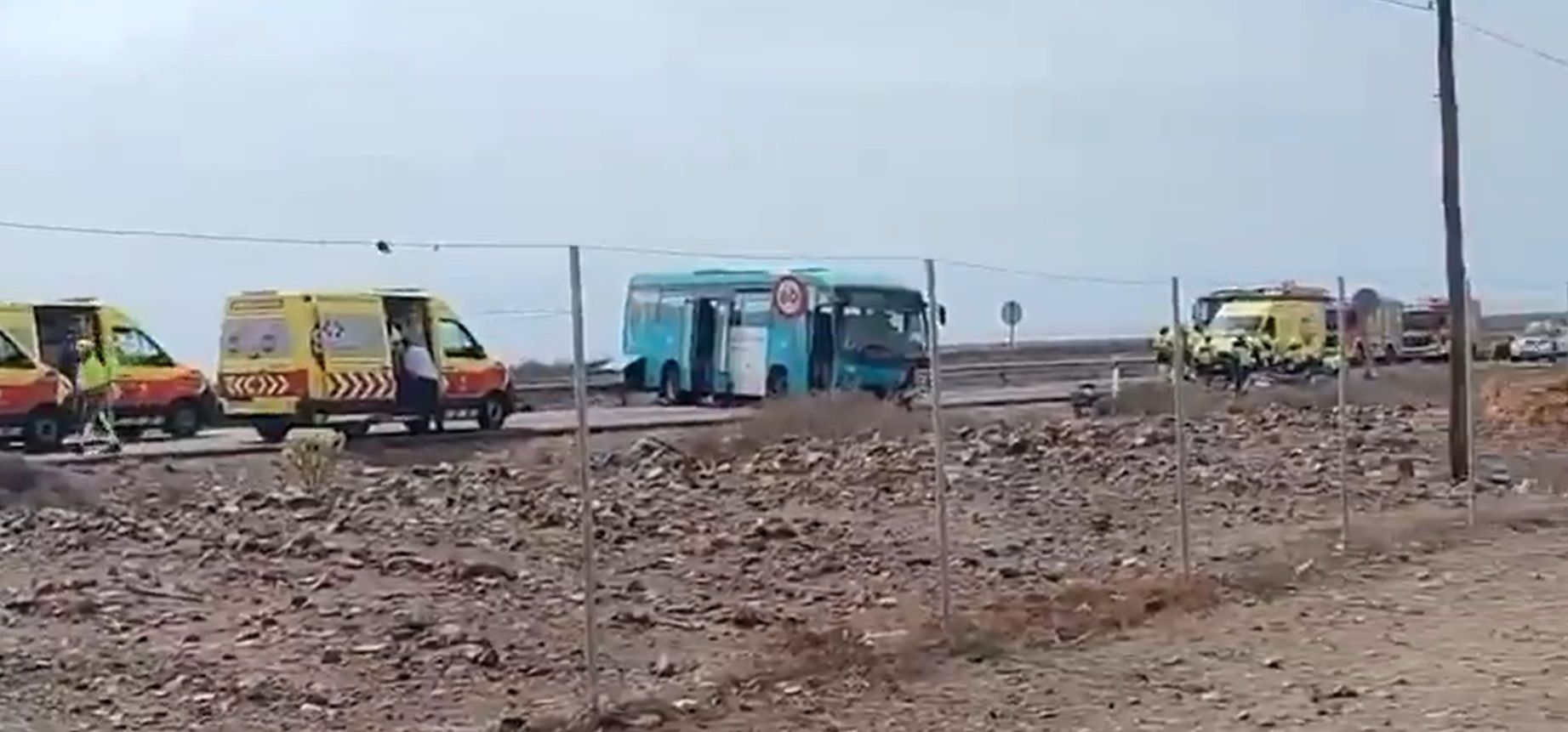 Así quedó el coche del narcotraficante tras chocar con una guagua en la GC-500