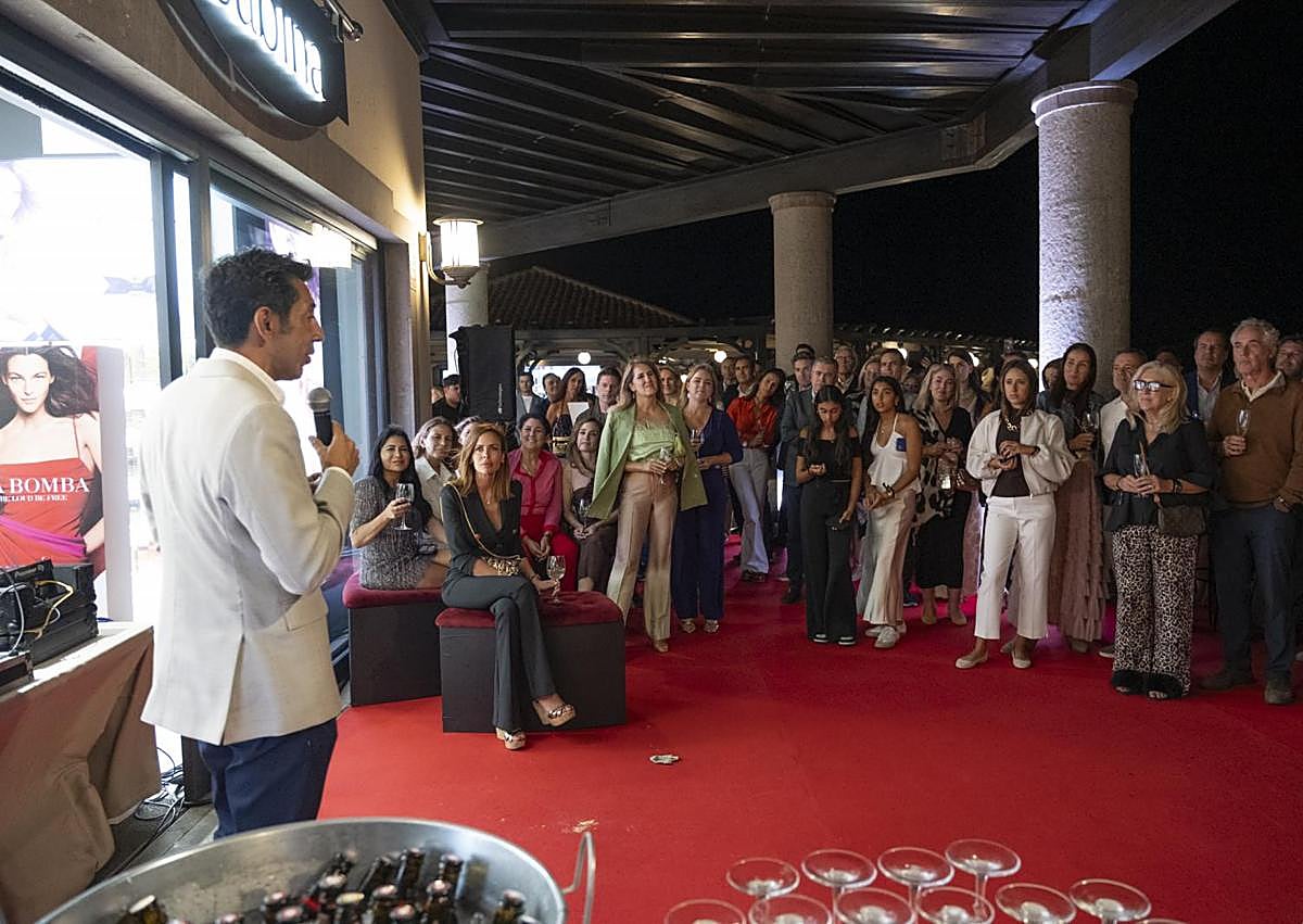 Imagen secundaria 1 - Imágenes de la reapertura de Sabina Meloneras.