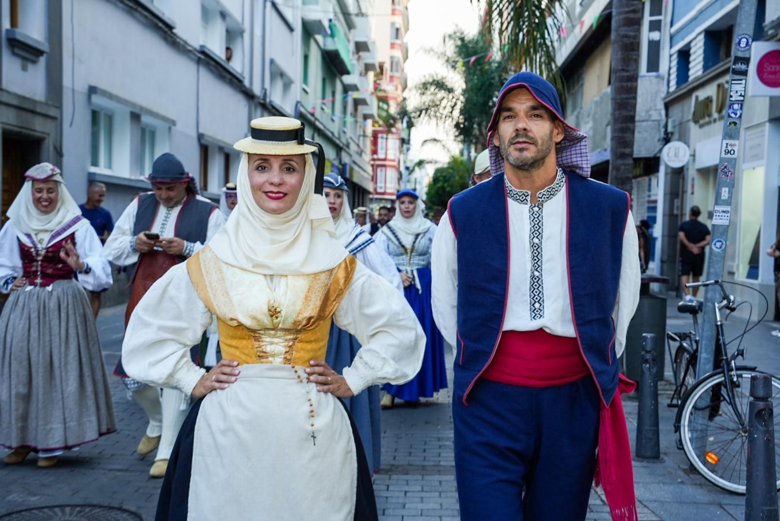 Las mejores imágenes de la romería ofrenda de La Naval